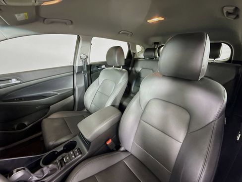 Used 2021 Hyundai Tucson Limited w/ Cargo Package image 11