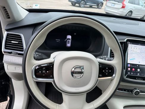 Used 2024 Volvo XC90 B6 Plus w/ Protection Package Premier AWD/4WD image 21