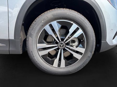 New 2026 Mercedes-Benz GLA 250 4MATIC image 9