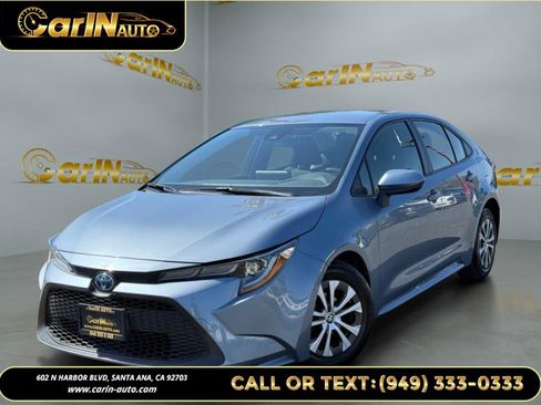 Used 2022 Toyota Corolla LE FWD image 1