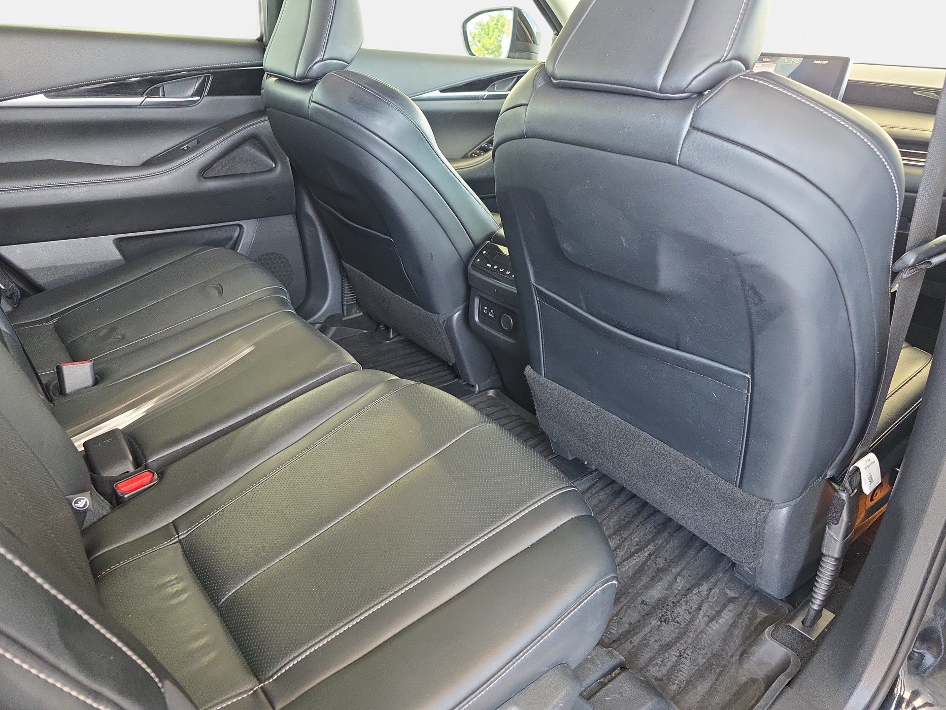 Certified 2023 INFINITI QX60 Pure FWD image 11