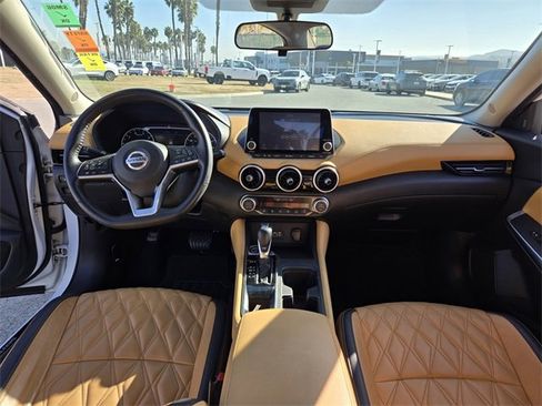 Used 2020 Nissan Sentra SV w/ SV Premium Package image 16