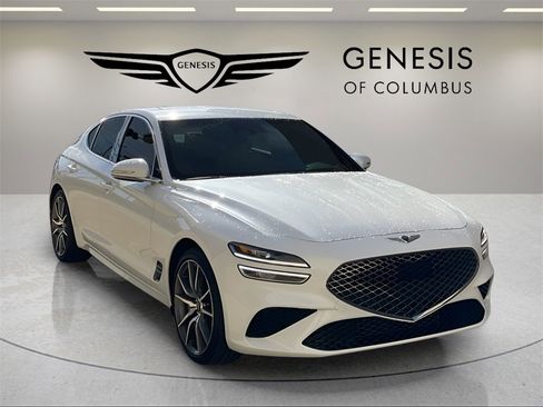 Used 2023 Genesis G70 2.0T image 8