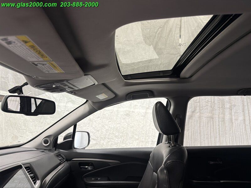 Used 2018 Honda Pilot EX-L image 12