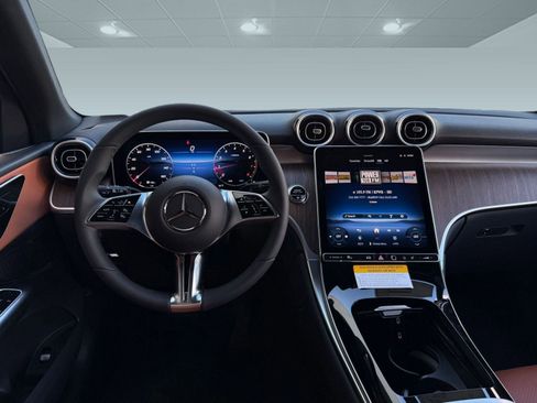 New 2026 Mercedes-Benz GLC 300 image 3