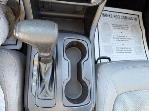 Used 2018 Chevrolet Colorado W/T w/ WT Convenience Package image 24