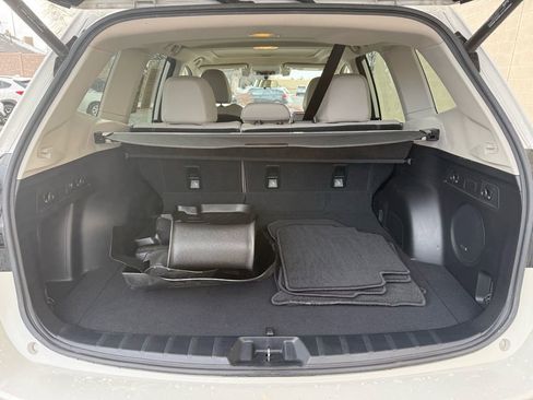 Used 2019 Subaru Forester Limited image 27
