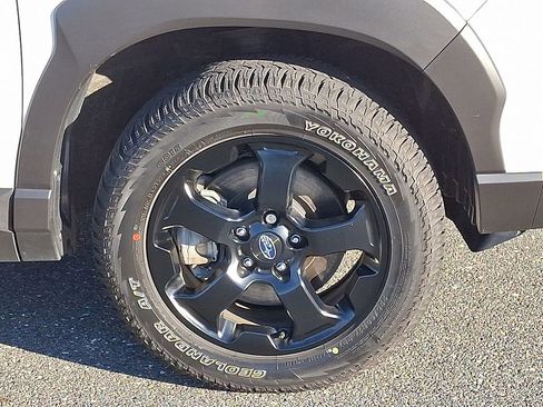 Certified 2024 Subaru Forester Wilderness w/ Convenience Package image 11