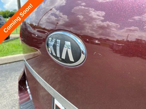 Used 2018 Kia Sedona SX Limited FWD image 10
