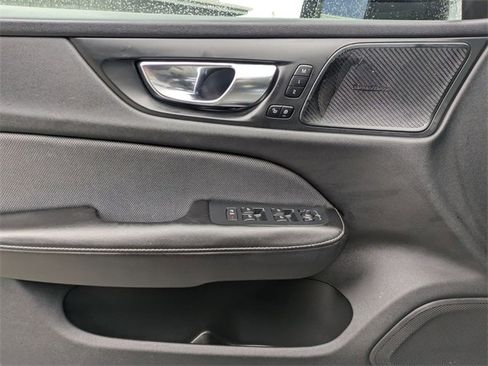 Used 2020 Volvo V60 T6 R-Design w/ Protection Package image 14