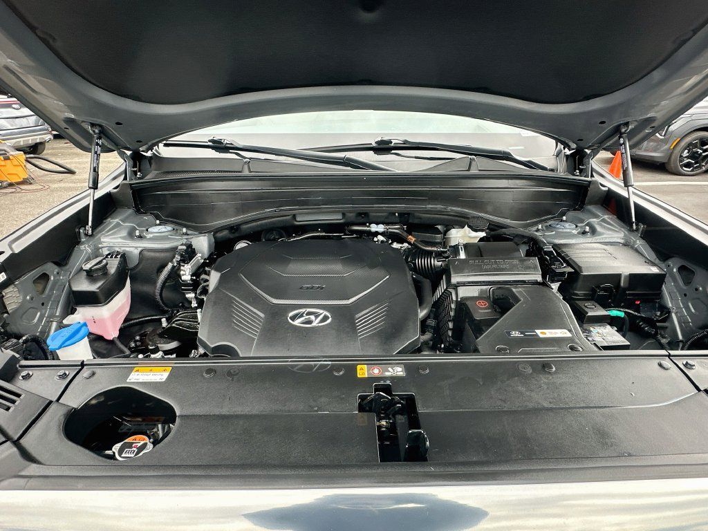 Used 2025 Hyundai Palisade Calligraphy FWD image 33