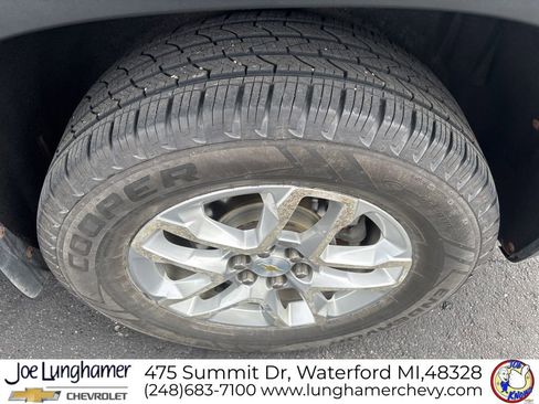Certified 2018 Chevrolet Traverse LT FWD image 12