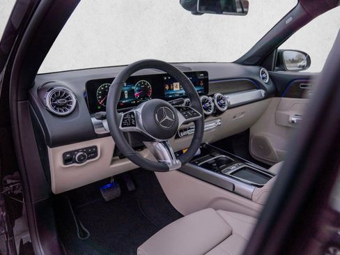 New 2026 Mercedes-Benz GLB 250 4MATIC image 16