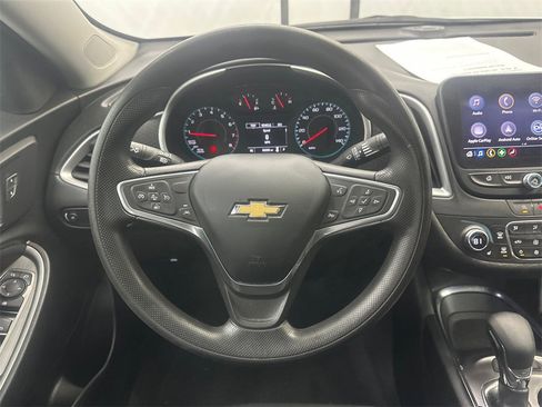 Used 2023 Chevrolet Malibu LT image 22
