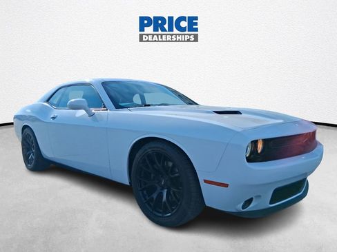 Used 2016 Dodge Challenger R/T Plus image 1