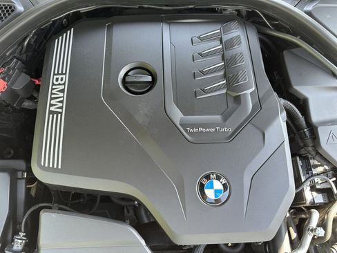 Used 2019 BMW 330i Sedan RWD image 13