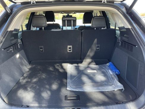 Used 2021 Lincoln Nautilus FWD w/ Equipment Group 101A image 29