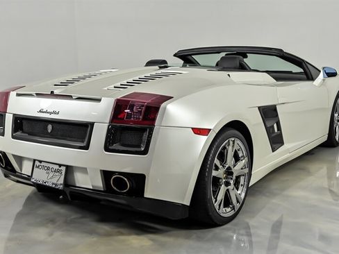 Used 2007 Lamborghini Gallardo Spyder AWD/4WD image 10