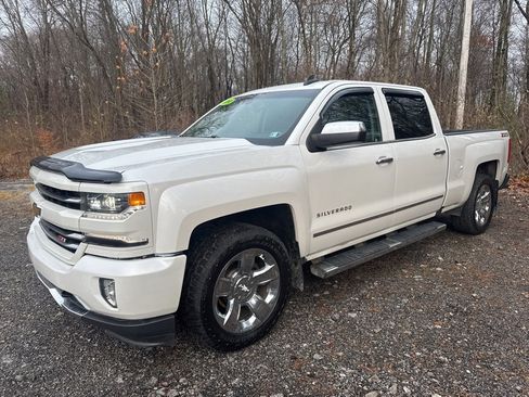Used 2018 Chevrolet Silverado 1500 LTZ Z71 image 5