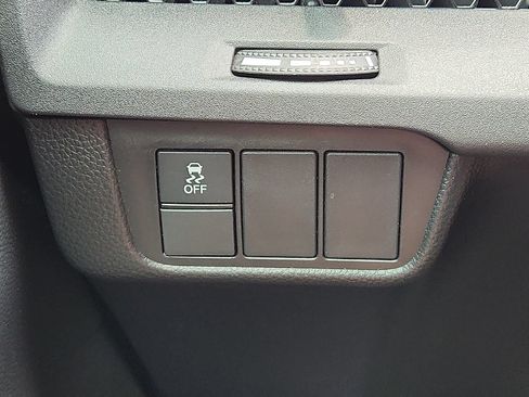 Used 2025 Honda CR-V LX image 21