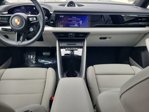 New 2026 Porsche Macan Electric image 16