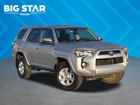 Used 2018 Toyota 4Runner SR5 Premium image 1