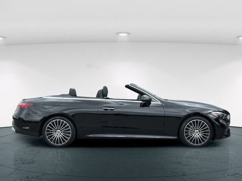 Used 2026 Mercedes-Benz CLE 300 4MATIC Cabriolet image 8