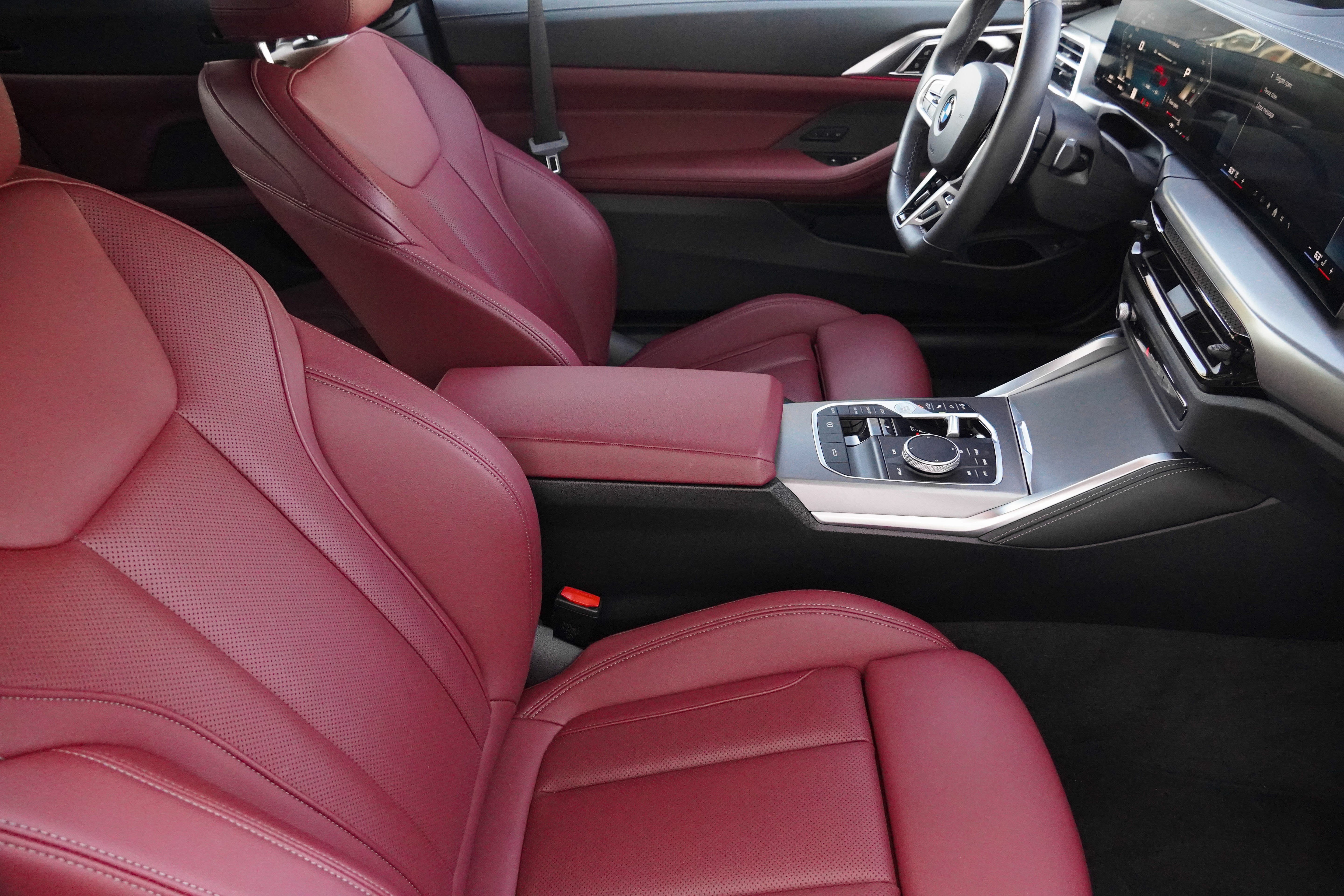 Certified 2025 BMW M440i Convertible RWD image 12