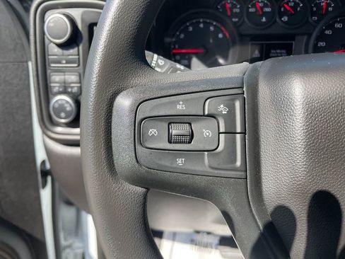 Used 2025 Chevrolet Silverado 2500 W/T w/ WT/CX Safety Package AWD/4WD image 16