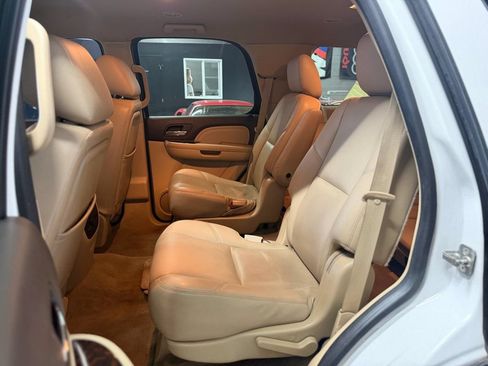 Used 2012 GMC Yukon Denali AWD/4WD image 19