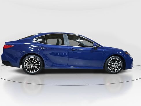 Certified 2025 Toyota Camry XLE image 4