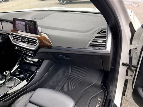 Used 2022 BMW X3 xDrive30i AWD/4WD image 12