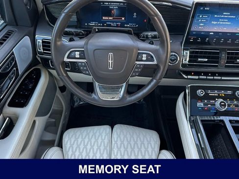 Used 2023 Lincoln Navigator Black Label AWD/4WD image 18