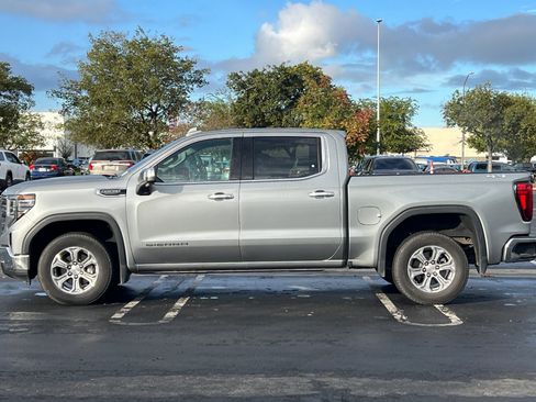 Used 2024 GMC Sierra 1500 SLT image 7
