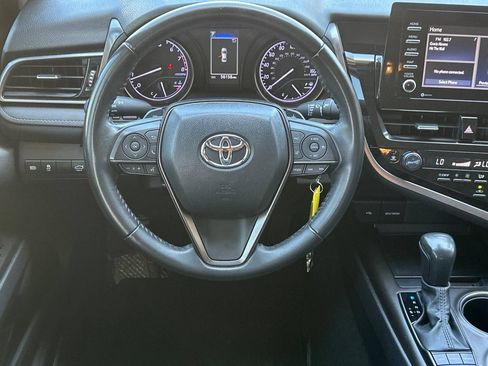 Used 2023 Toyota Camry SE FWD image 14