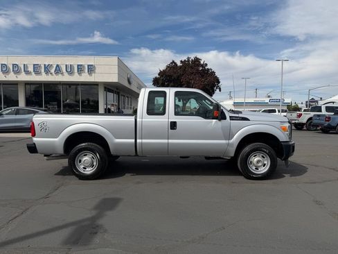 Used 2015 Ford F250 XL w/ Power Equipment Group AWD/4WD image 2