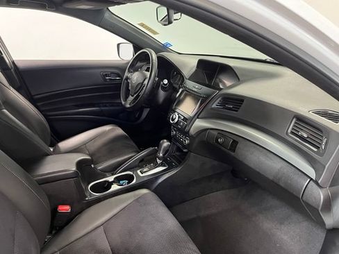 Used 2016 Acura ILX FWD image 11