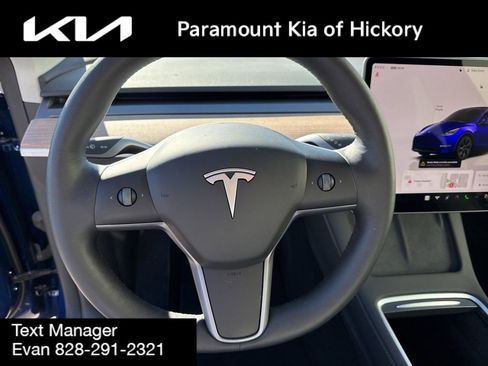 Used 2024 Tesla Model Y Long Range image 29