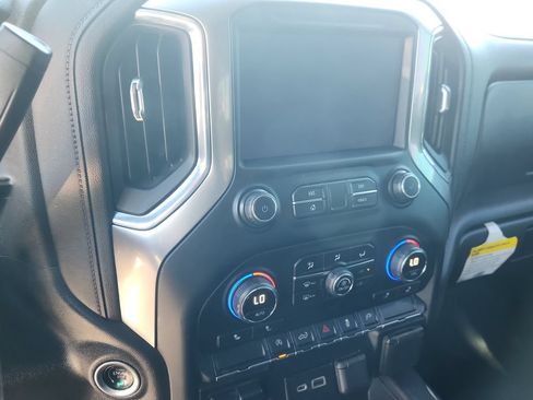 Used 2020 Chevrolet Silverado 1500 RST w/ All-Star Edition AWD/4WD image 24