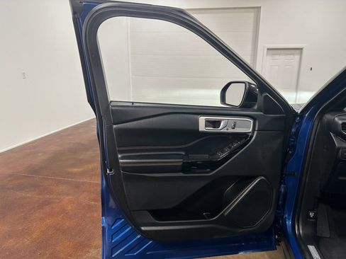 Used 2022 Ford Explorer ST-Line w/ Class IV Trailer Tow Package image 60
