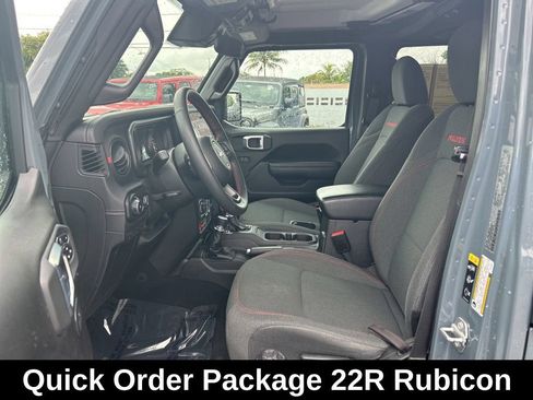 Certified 2025 Jeep Wrangler Unlimited Rubicon AWD/4WD image 10