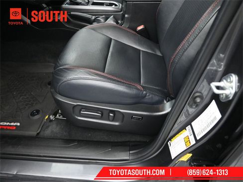 Used 2022 Toyota Tacoma TRD Pro image 26