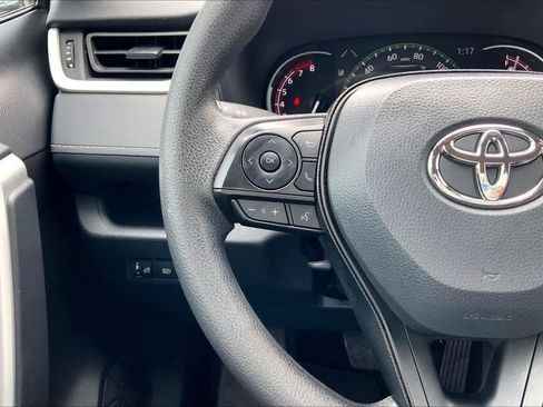 Used 2025 Toyota RAV4 LE image 23