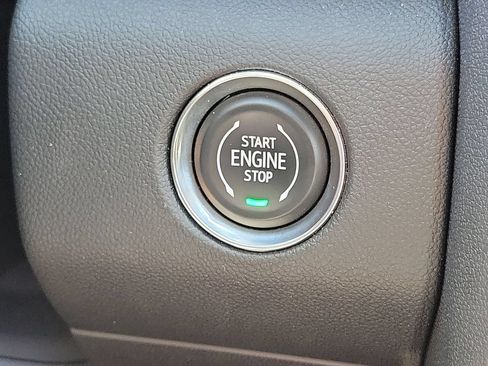 Used 2026 GMC Acadia AT4 w/ Luxury Package AWD/4WD image 17