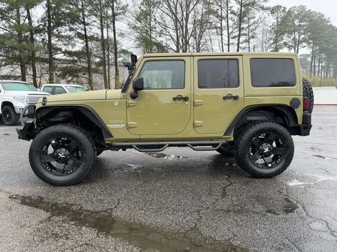 Used 2013 Jeep Wrangler Unlimited Sport image 10