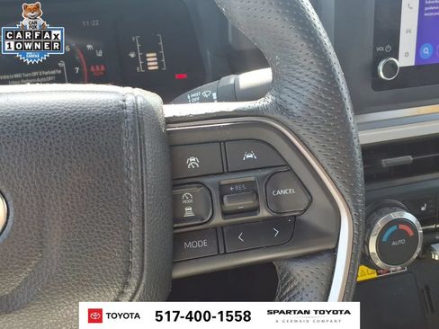 Used 2024 Toyota Tacoma SR5 AWD/4WD image 17