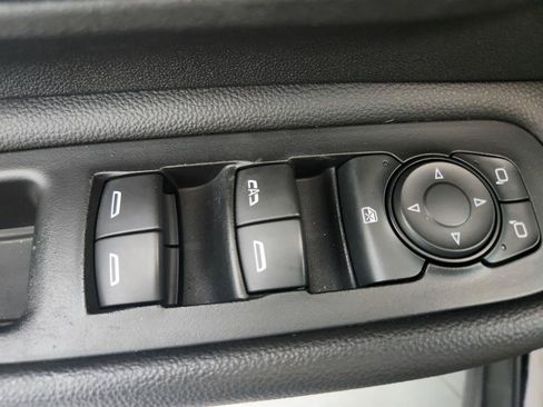 Used 2019 GMC Terrain SLE FWD image 19