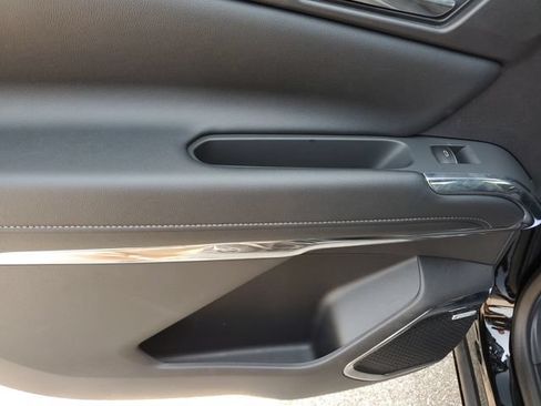 New 2026 Chevrolet Traverse High Country w/ LPO, Floor Liner Package FWD image 17