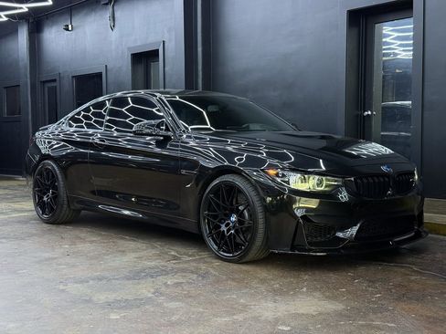 Used 2018 BMW M4 Coupe RWD image 10