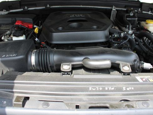 Used 2020 Jeep Wrangler Unlimited Sport S AWD/4WD image 46